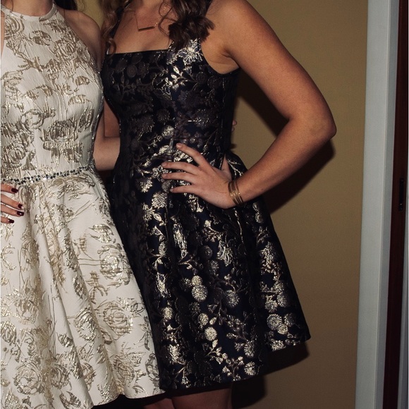 Custom Francesca’s Brocade Formal Dress - Picture 4 of 4